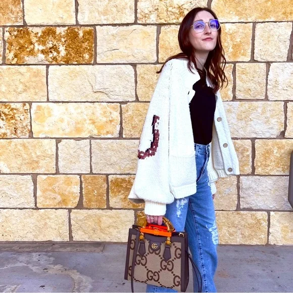 Gucci Beige and Brown Monogram Tote - Picture 2 of 16